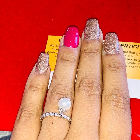 14k White Gold Vermeil Dangle Pearl ring, Natural pearl Charm Ring, Pearl Dangle - Picture 4 of 6